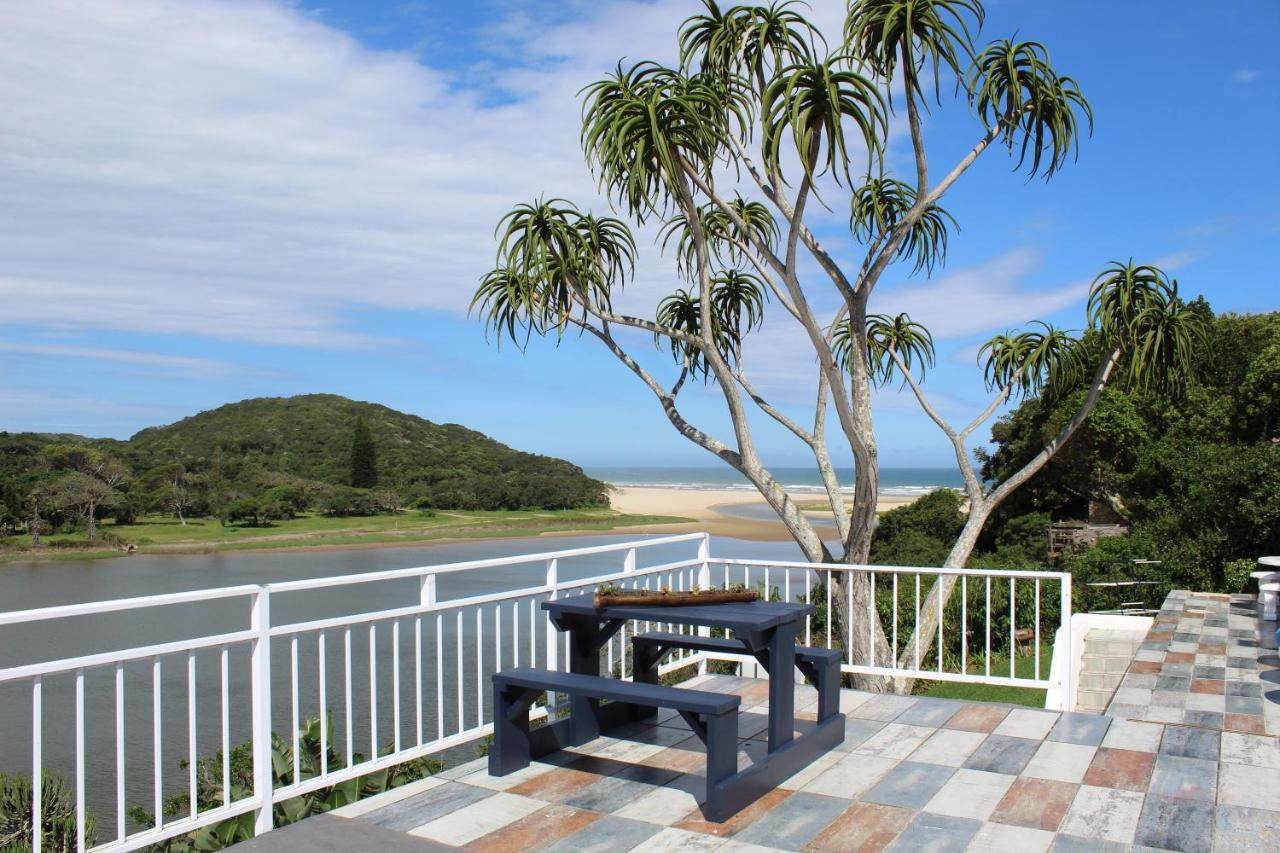 Blue'S Guest House - East London Bonza Bay Exteriér fotografie