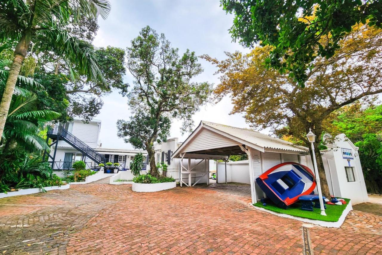 Blue'S Guest House - East London Bonza Bay Exteriér fotografie