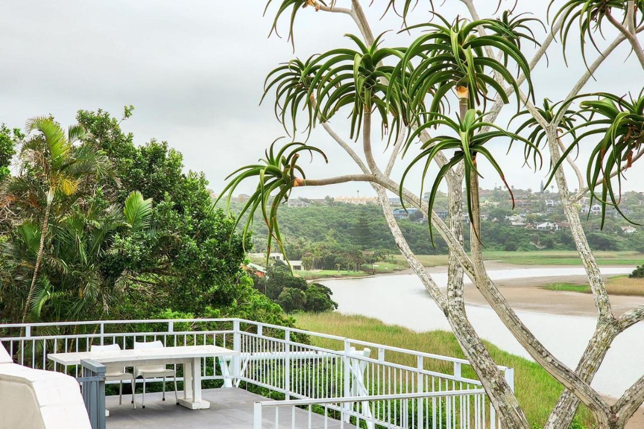 Blue'S Guest House - East London Bonza Bay Exteriér fotografie