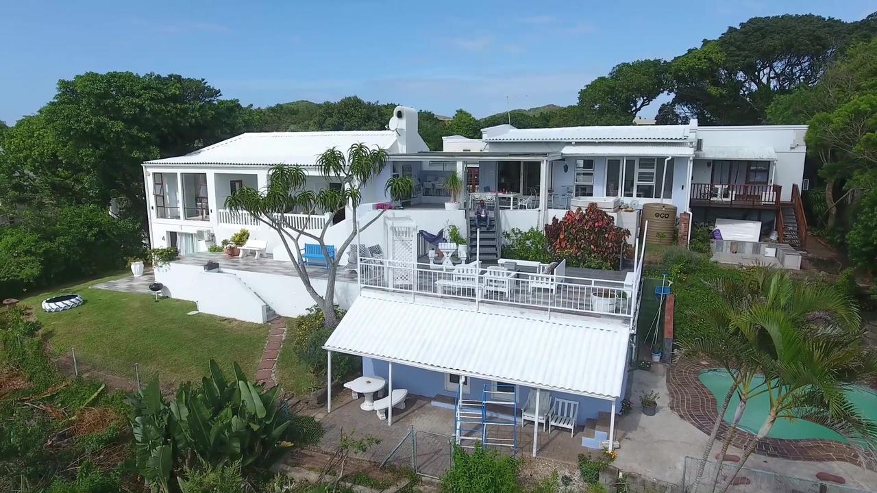 Blue'S Guest House - East London Bonza Bay Exteriér fotografie